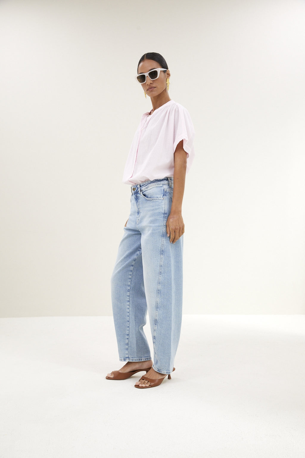 Blouses korte mouw roze by-bar