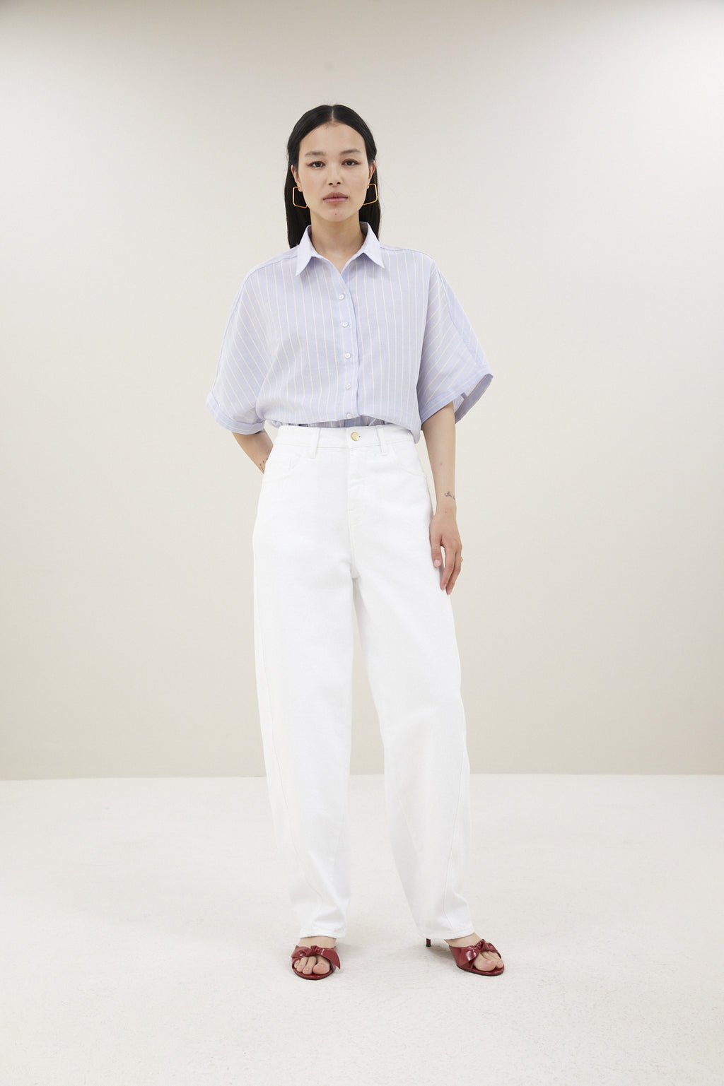 Blouses korte mouw blauw by-bar