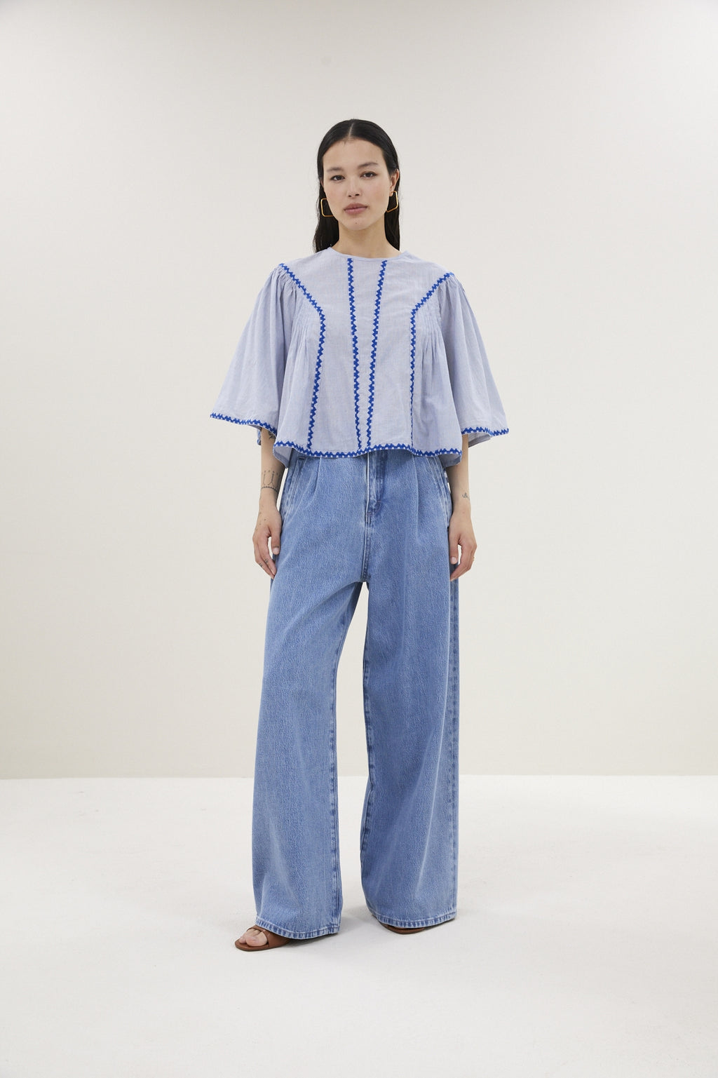 Blouses korte mouw blauw by-bar