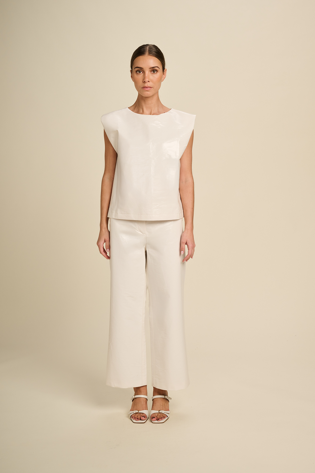 Blouses korte mouw beige March23