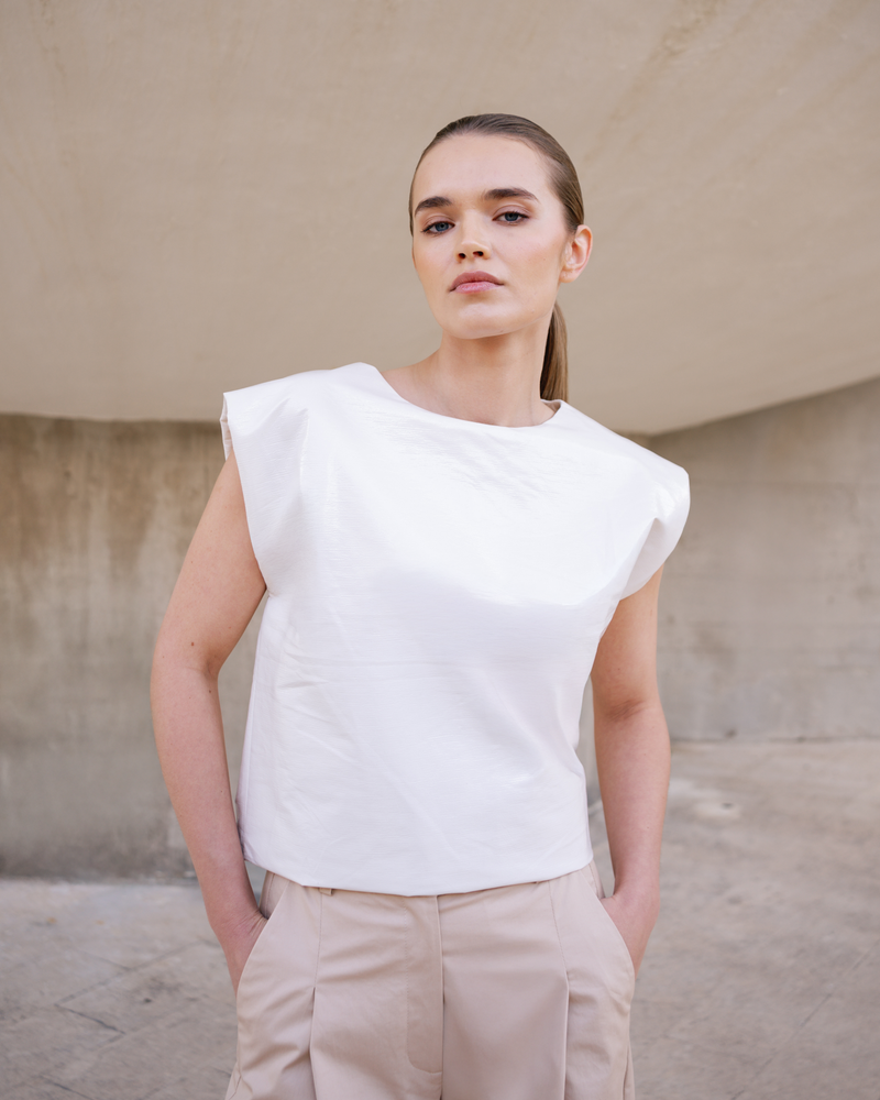 Blouses korte mouw beige March23