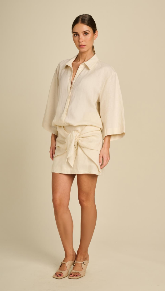 Jurken korte mouw beige March23