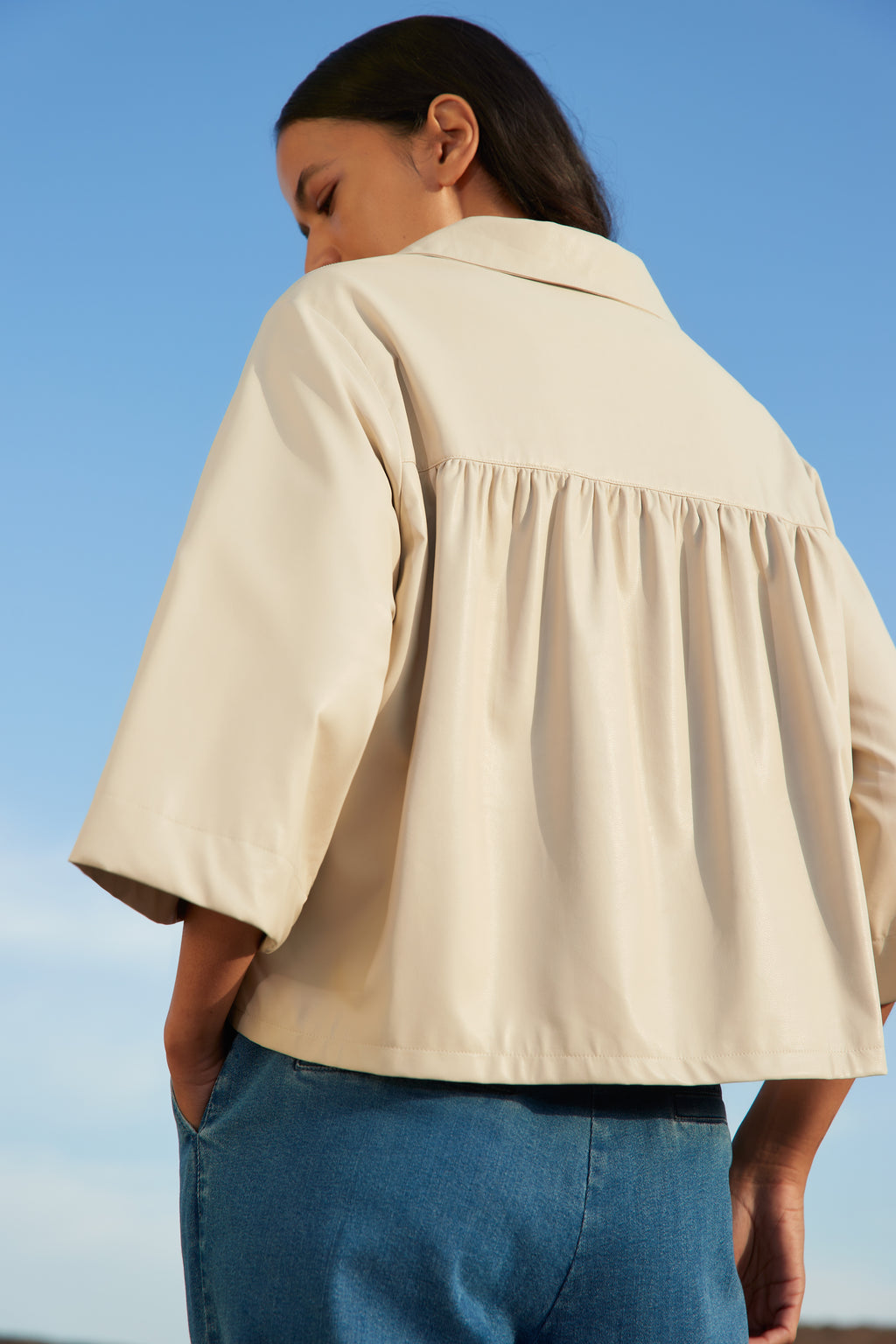 Jassen beige Atmos
