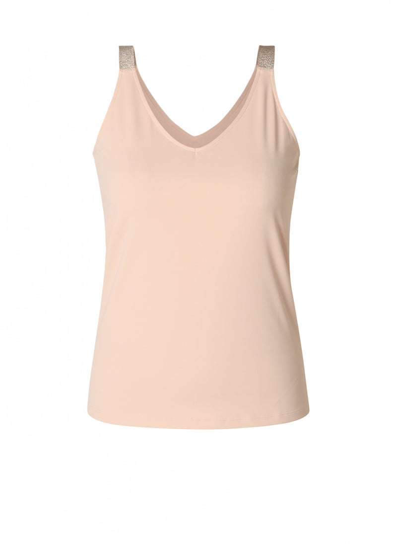 Tops roze yest curve