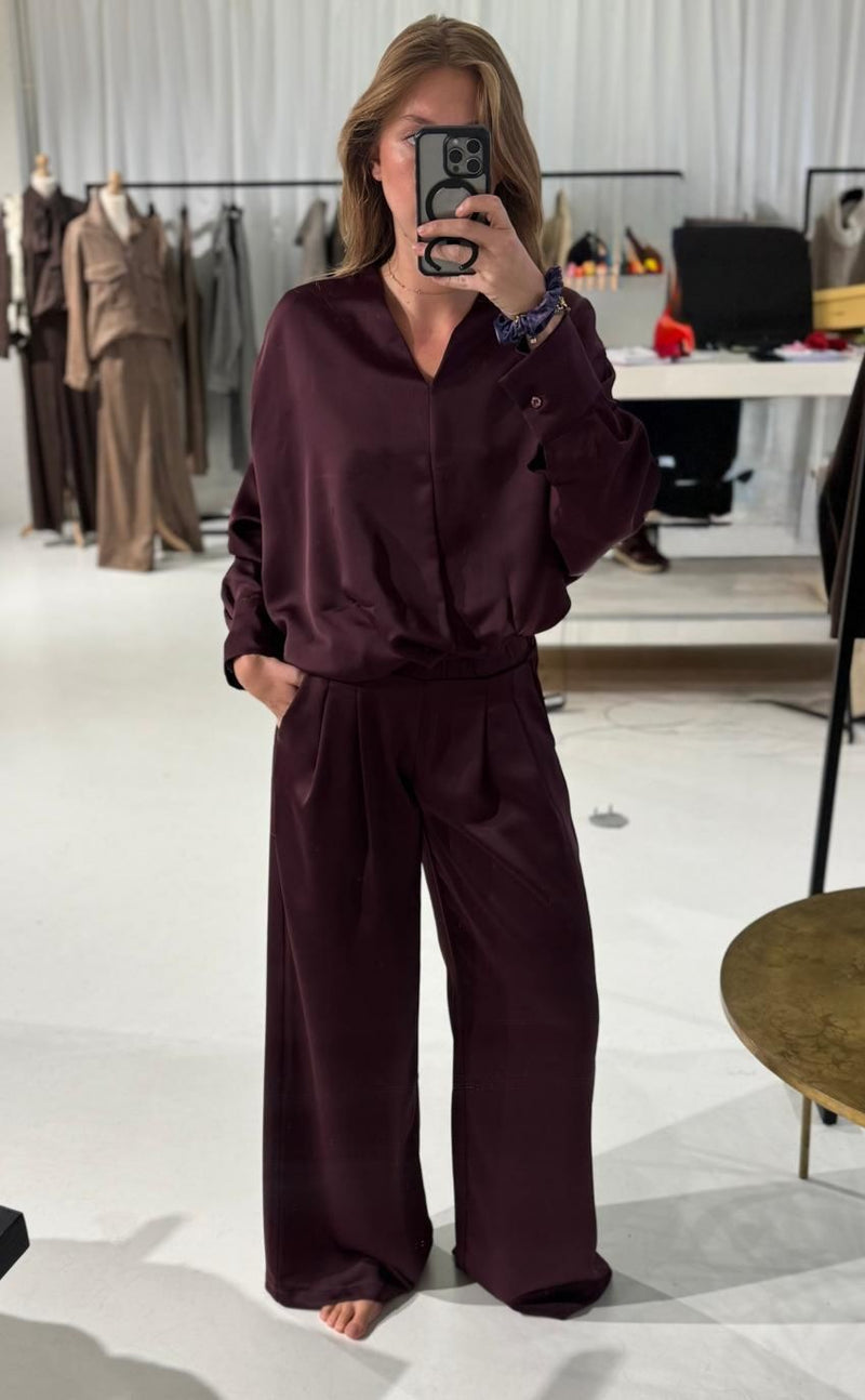 Broeken paars BLACK ROSE