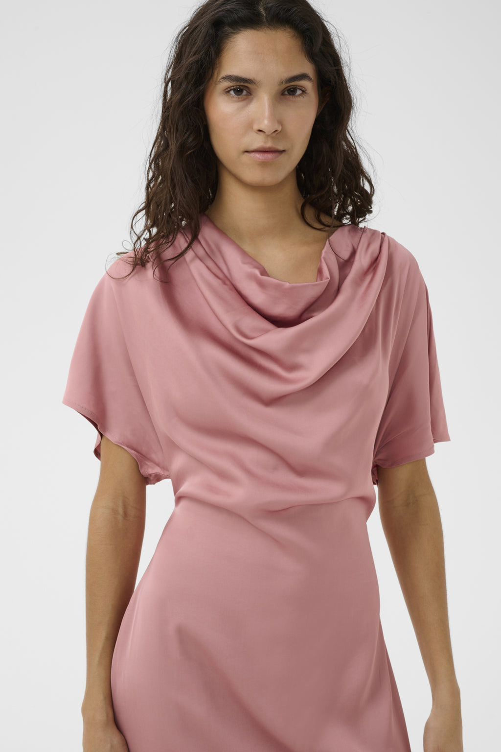 Jurken korte mouw roze Soaked In Luxury
