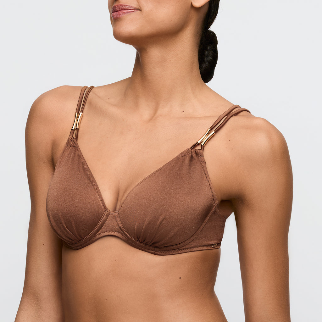 Bikini's bruin Marie Jo Swim