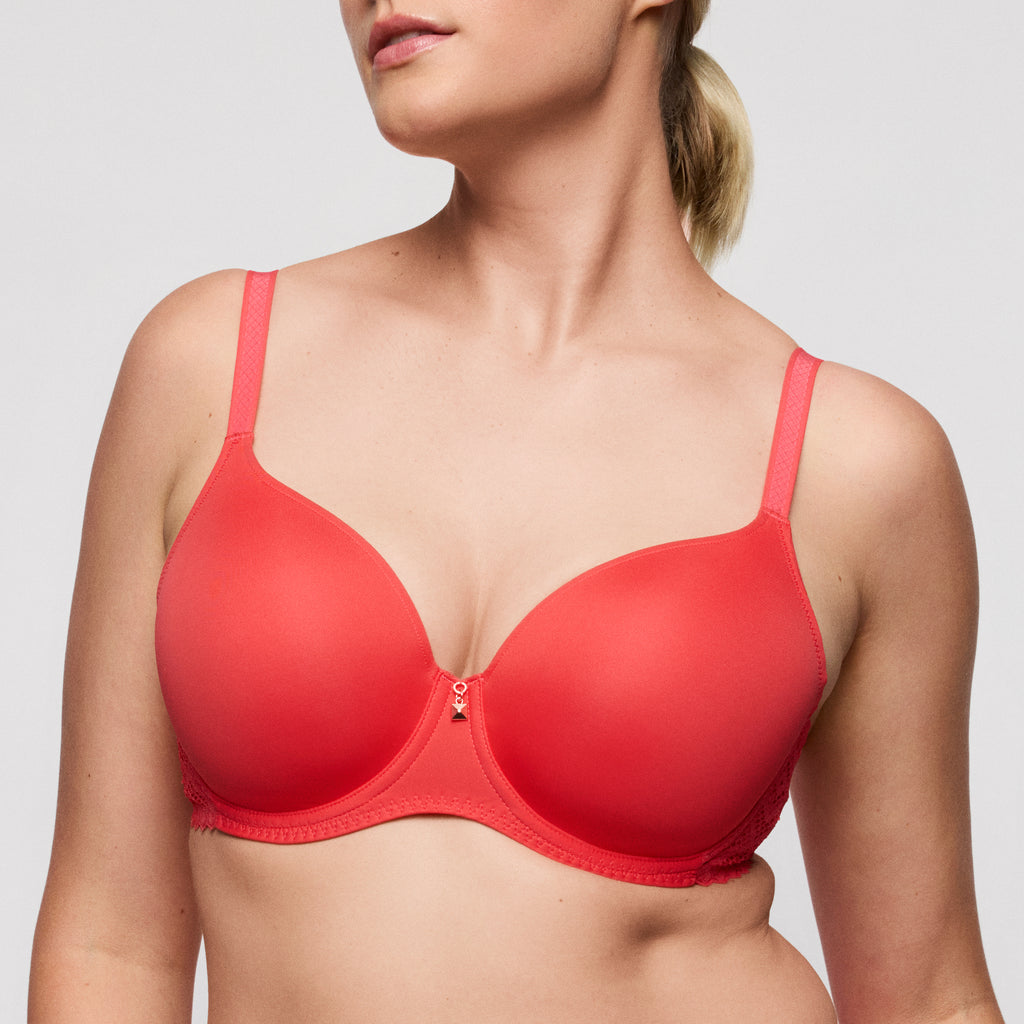 BH's rood Prima Donna Twist
