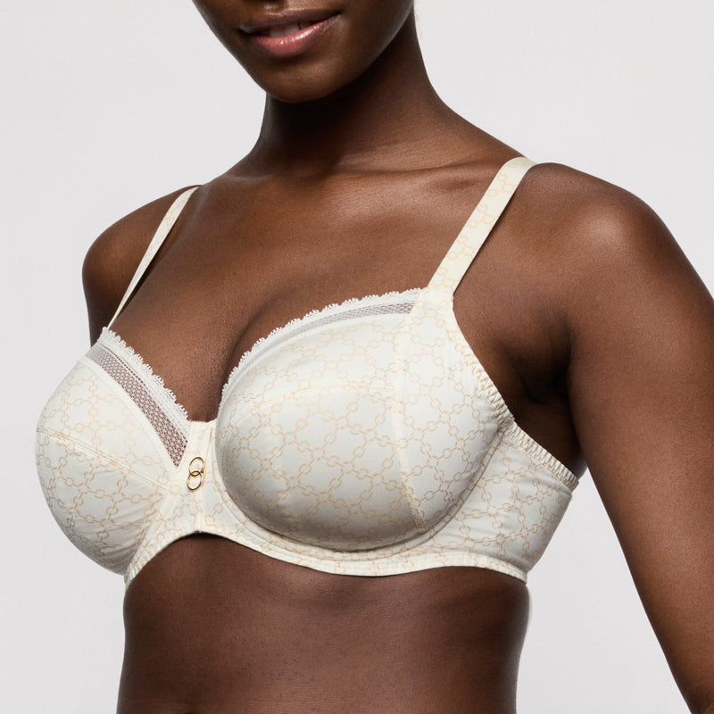 BH's beige Prima Donna Twist