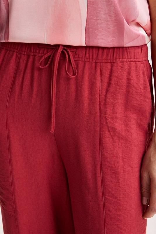 Broeken rood Mayerline