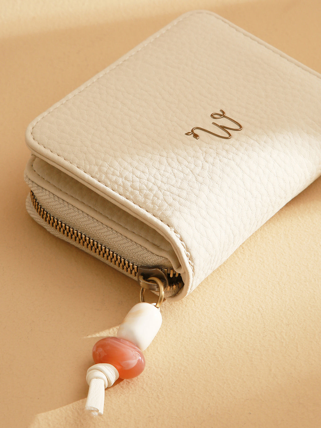 Portefeuilles beige Woomen
