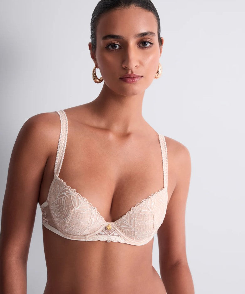 BH's beige Aubade