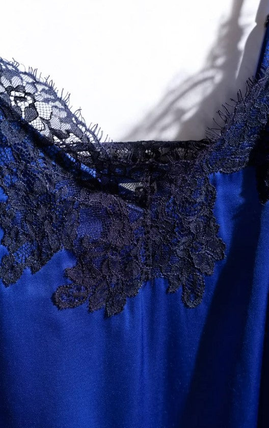 Tops blauw CKS