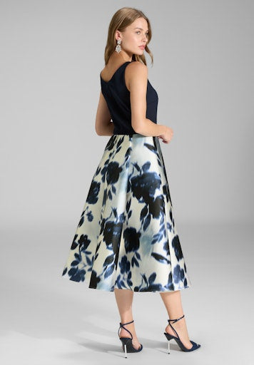 Jurken korte mouw beige SWING