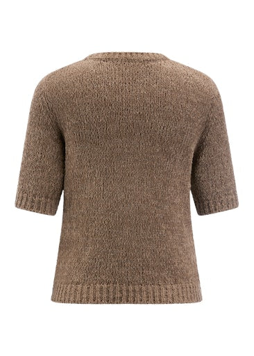 Pulls bruin RIANI