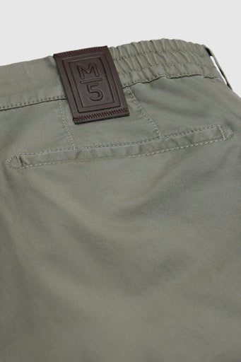 Shorten groen M|5 by Meyer