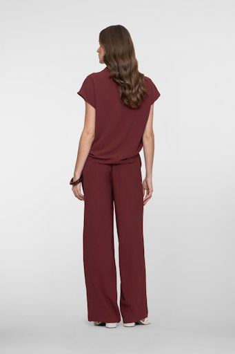 Broeken rood Geisha
