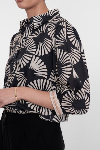 Blouses korte mouw zwart Geisha