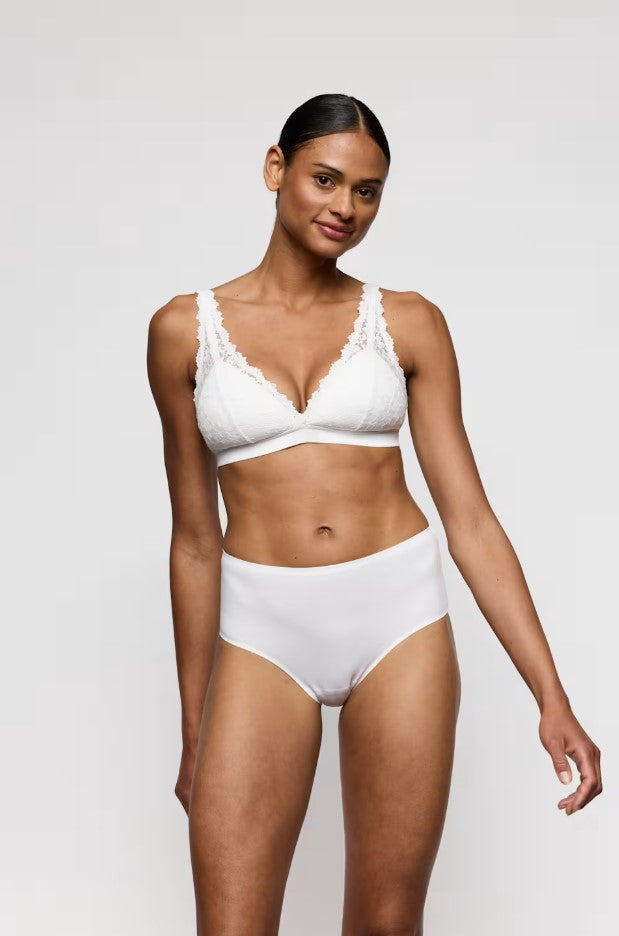 BH's beige Marie Jo