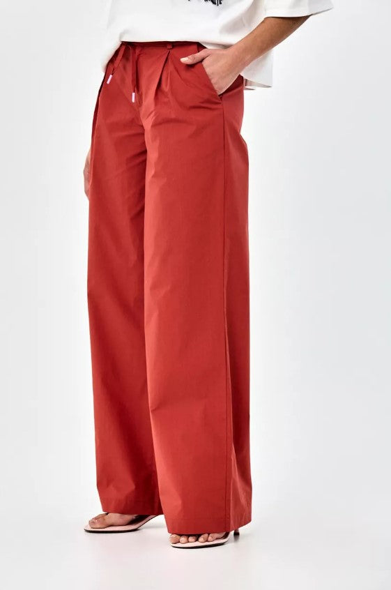 Broeken rood CKS