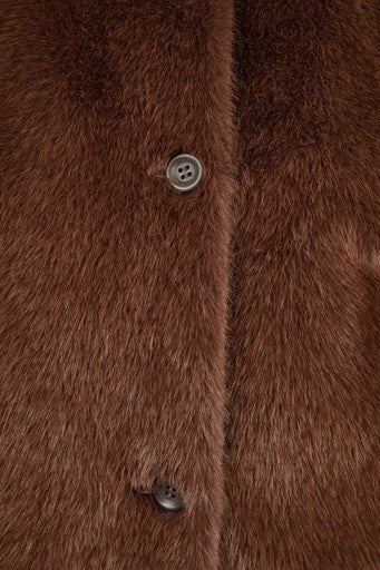 Blazers bruin Barbara Lebek