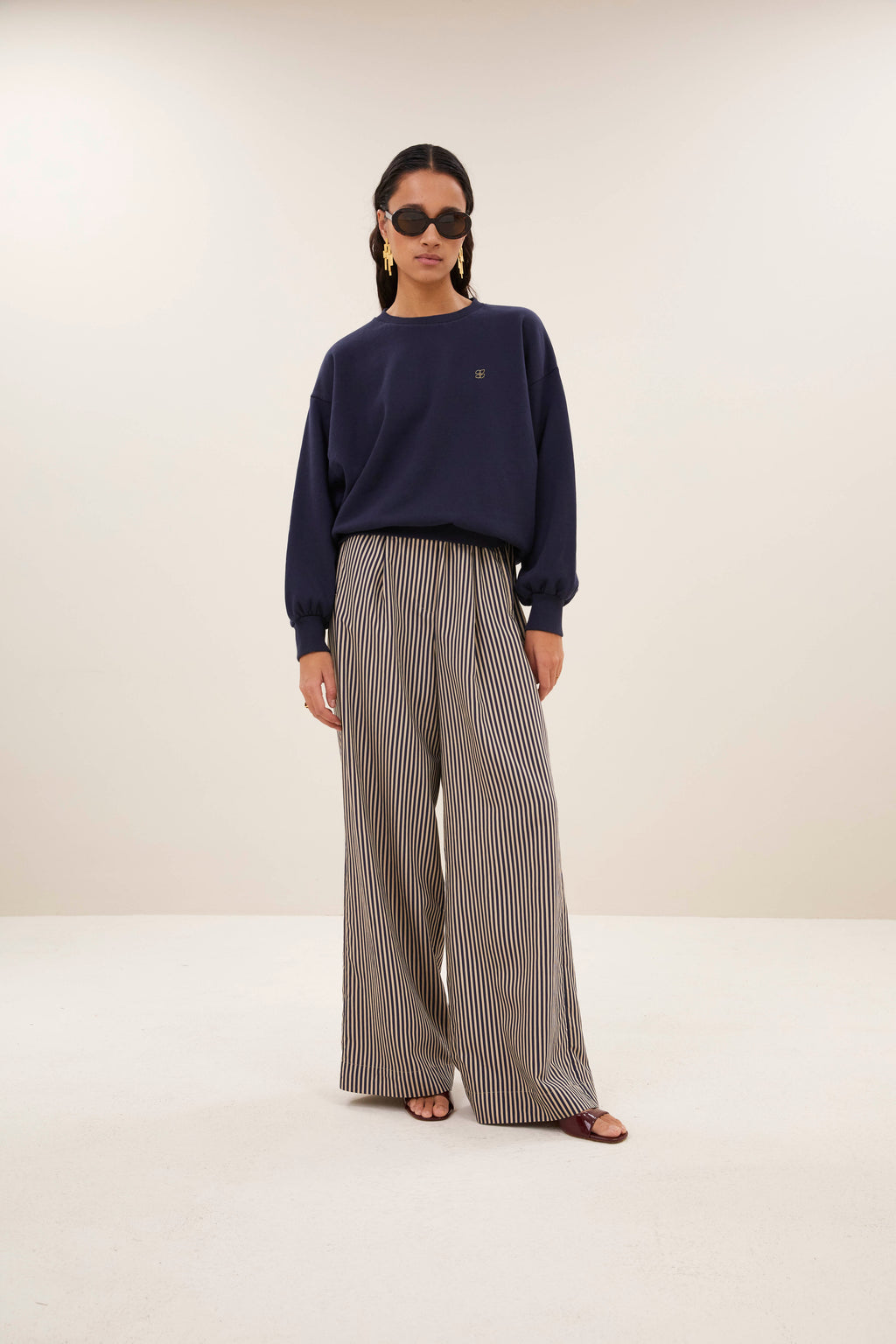 Sweaters navy by-bar