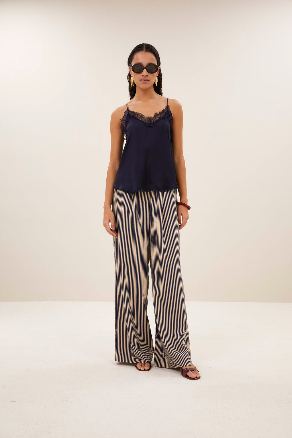 Tops navy by-bar