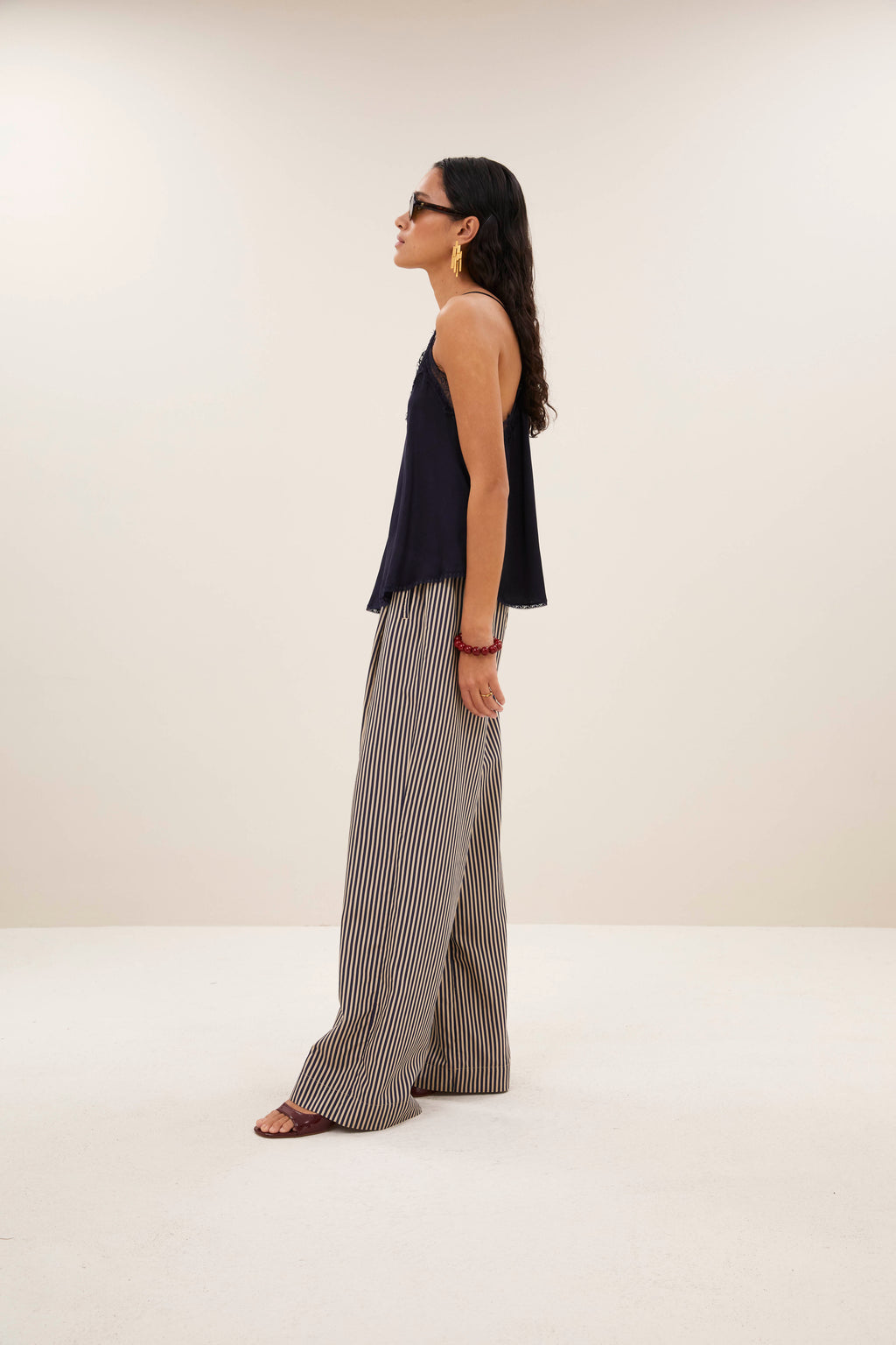Tops navy by-bar