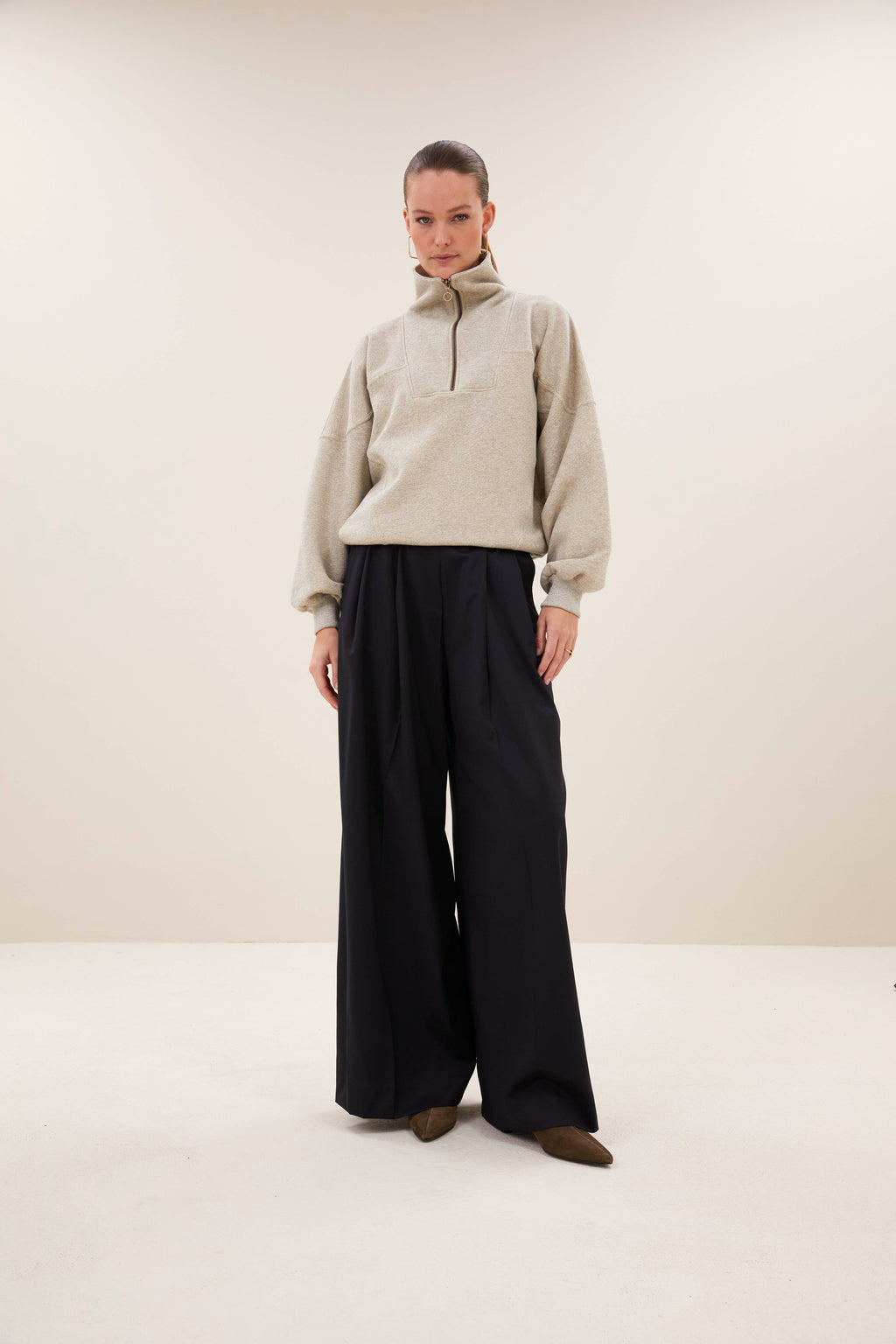 Sweaters beige by-bar