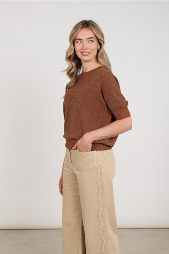 Pulls bruin NUKUS