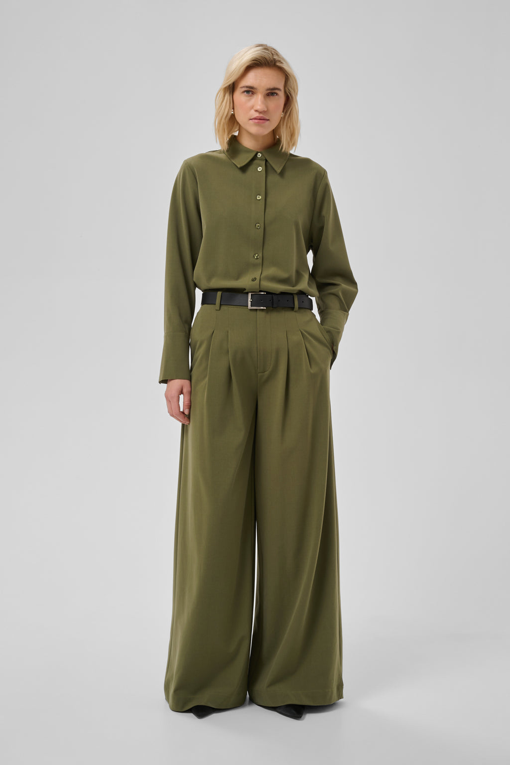 Broeken groen My Essential Wardrobe