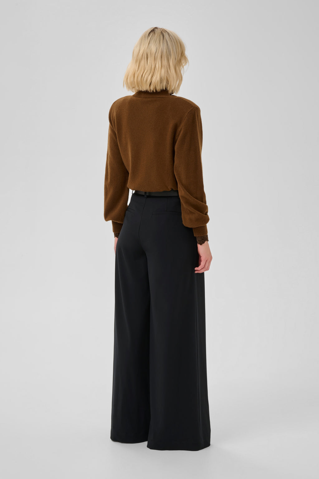 Pulls bruin My Essential Wardrobe