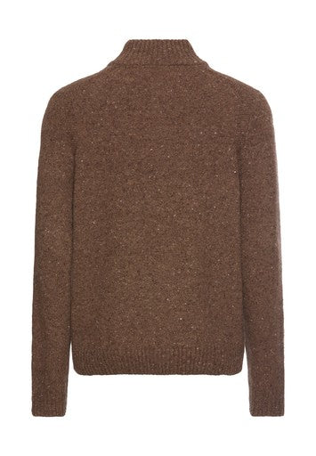 Pulls bruin Camel active