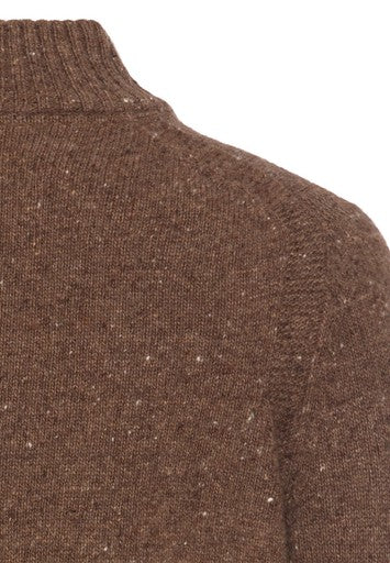 Pulls bruin Camel active