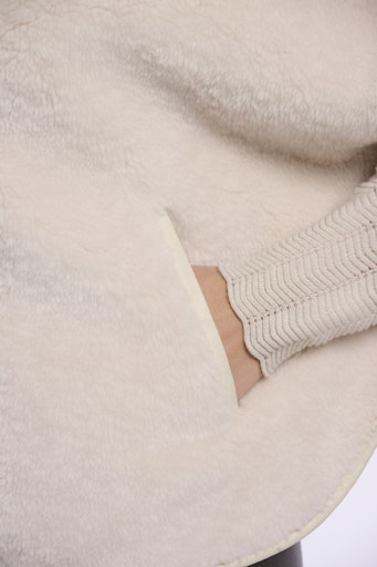 Poncho's beige Rino&Pelle