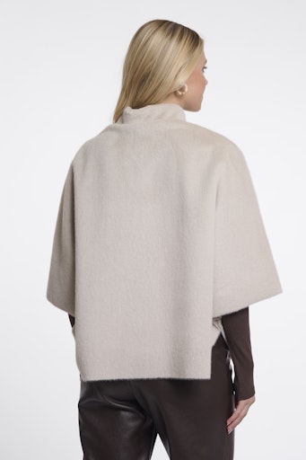 Poncho's beige Rino&Pelle