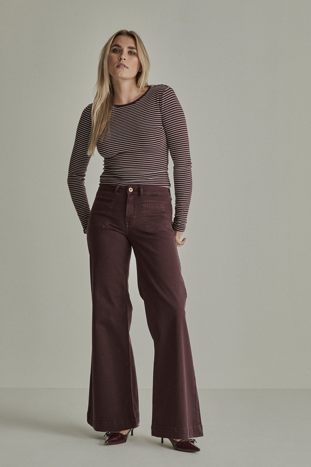 Jeans bordeaux PARA MI
