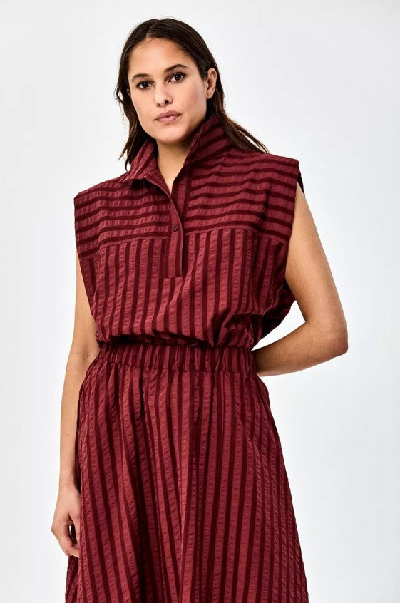 Tops bordeaux CKS