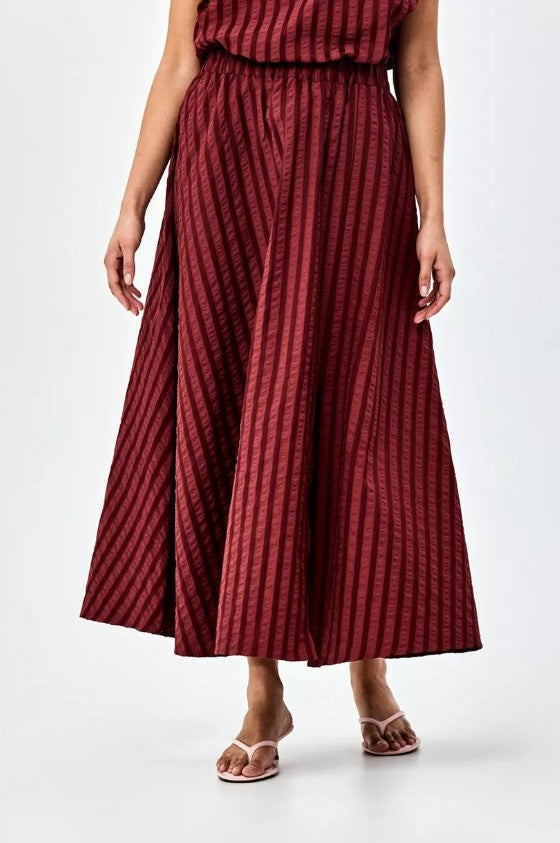 Rokken bordeaux CKS