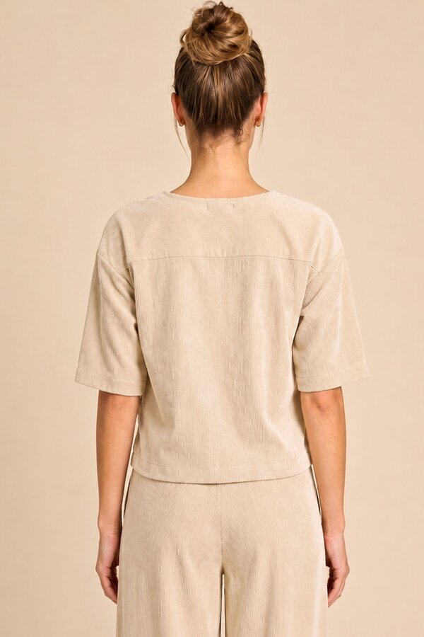 Blouses korte mouw beige Due Amanti
