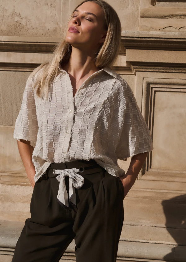 Blouses korte mouw beige YAYA