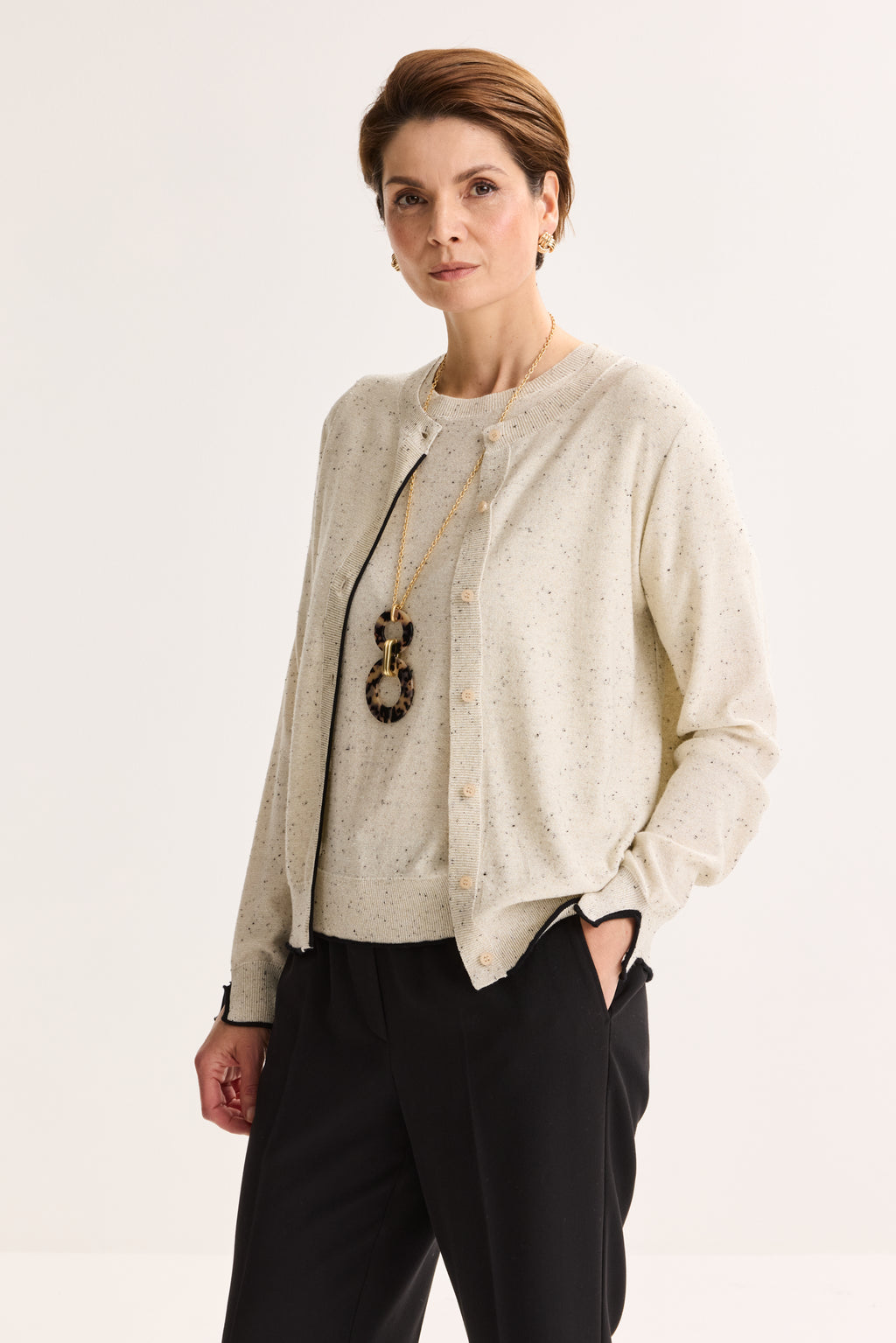 Cardigans wit Mayerline