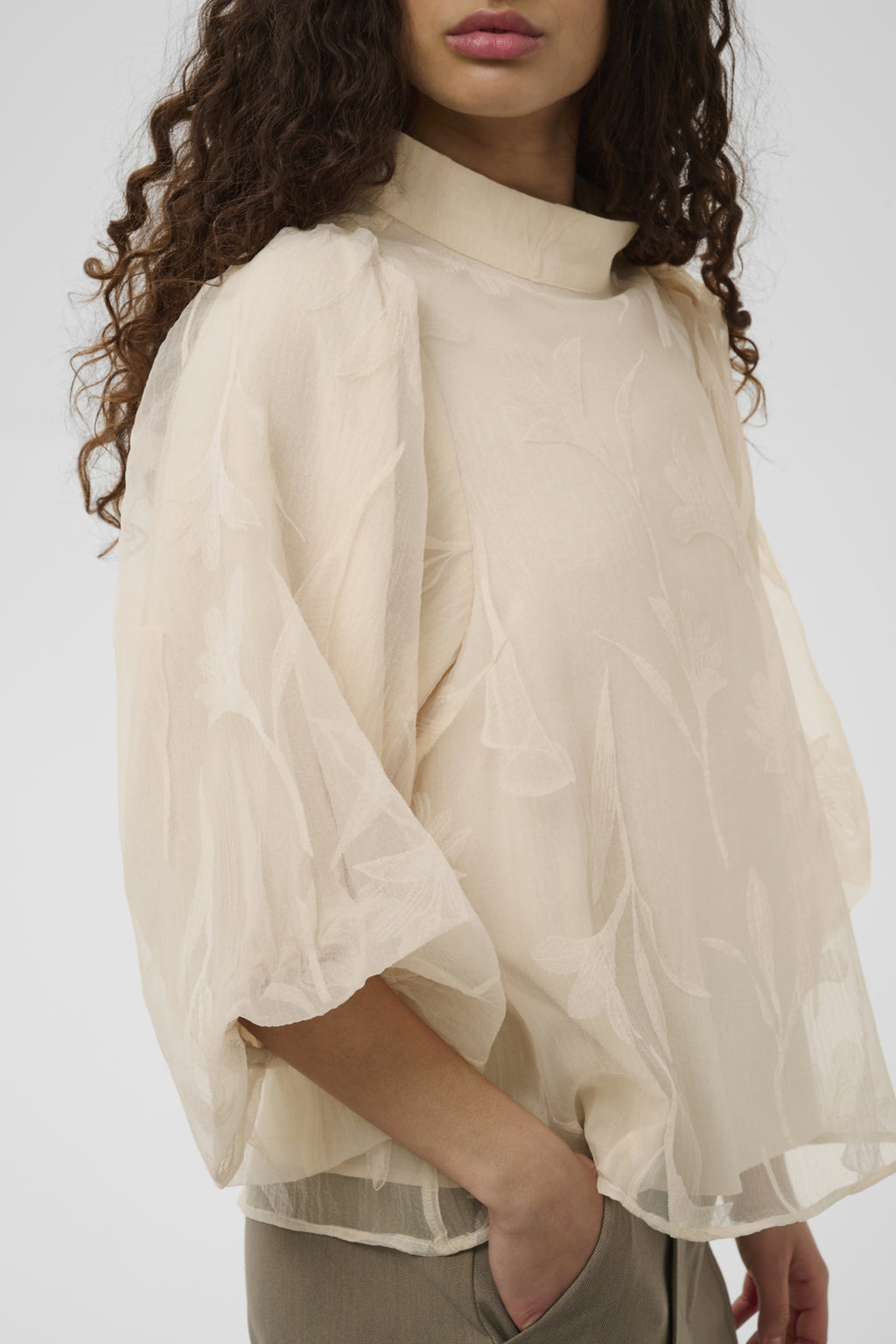 Blouses korte mouw beige Soaked In Luxury