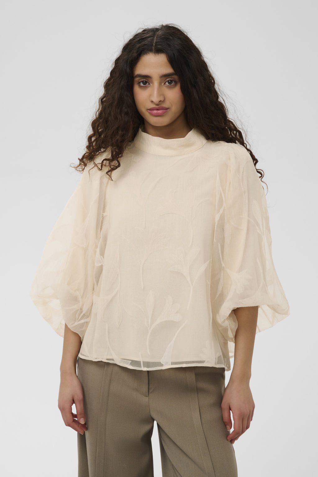Blouses korte mouw beige Soaked In Luxury