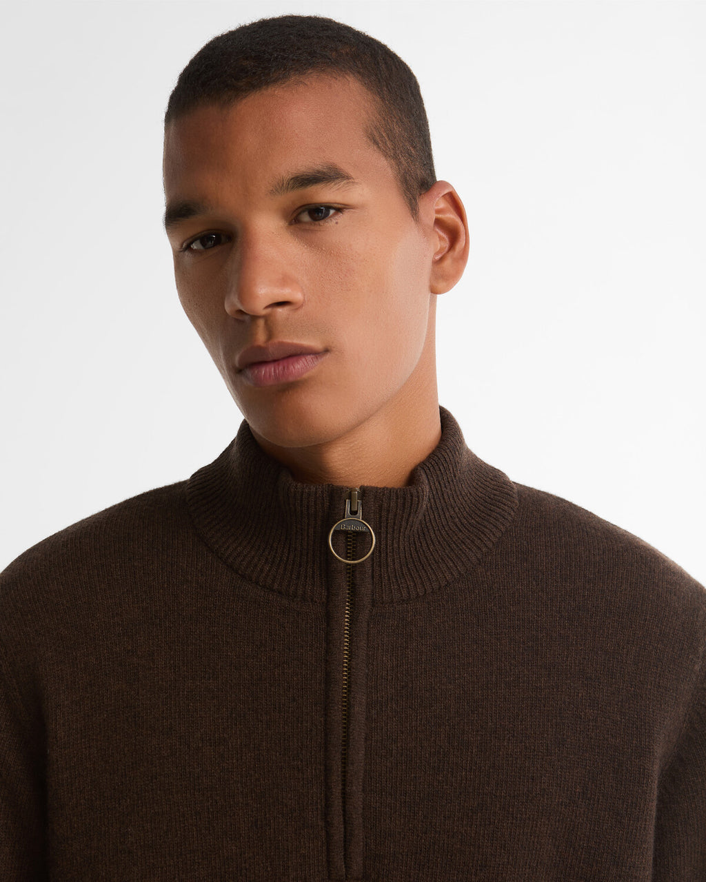 Pulls bruin Barbour