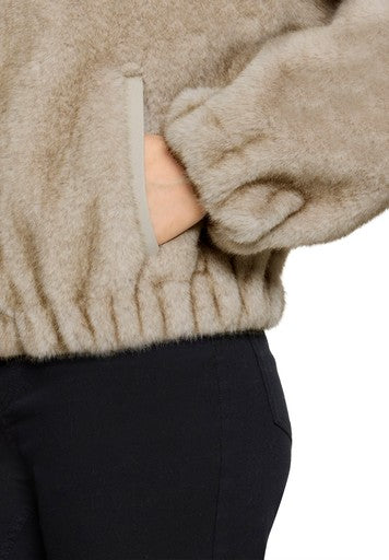 Jassen beige Gil Bret