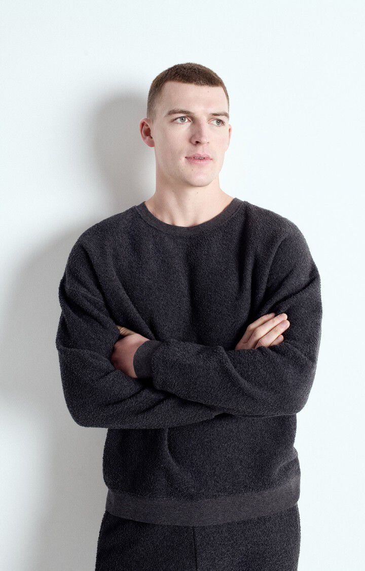 Sweaters grijs www.am-vintage.com