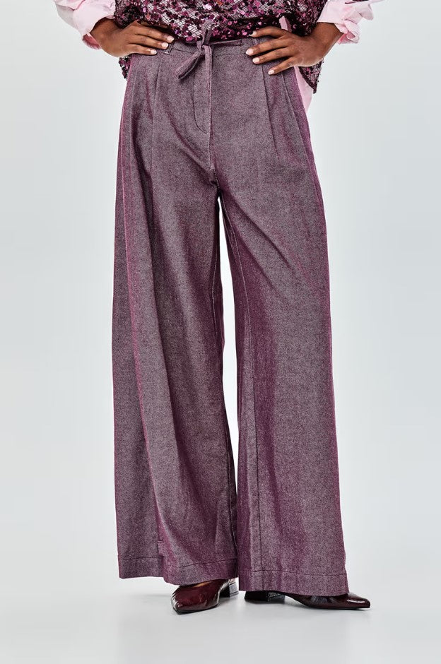 Broeken rood CKS