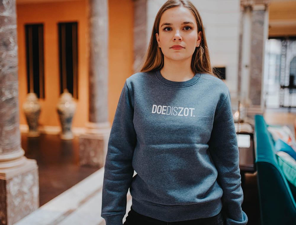 Sweaters blauw KLEIR.