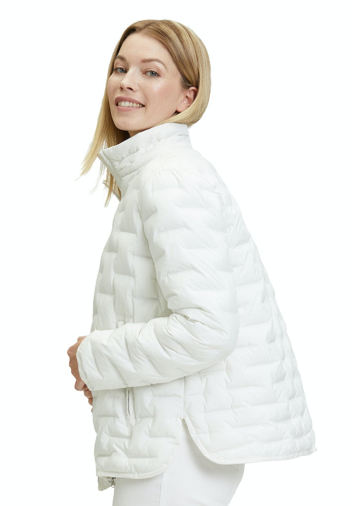 Jassen wit Betty Barclay